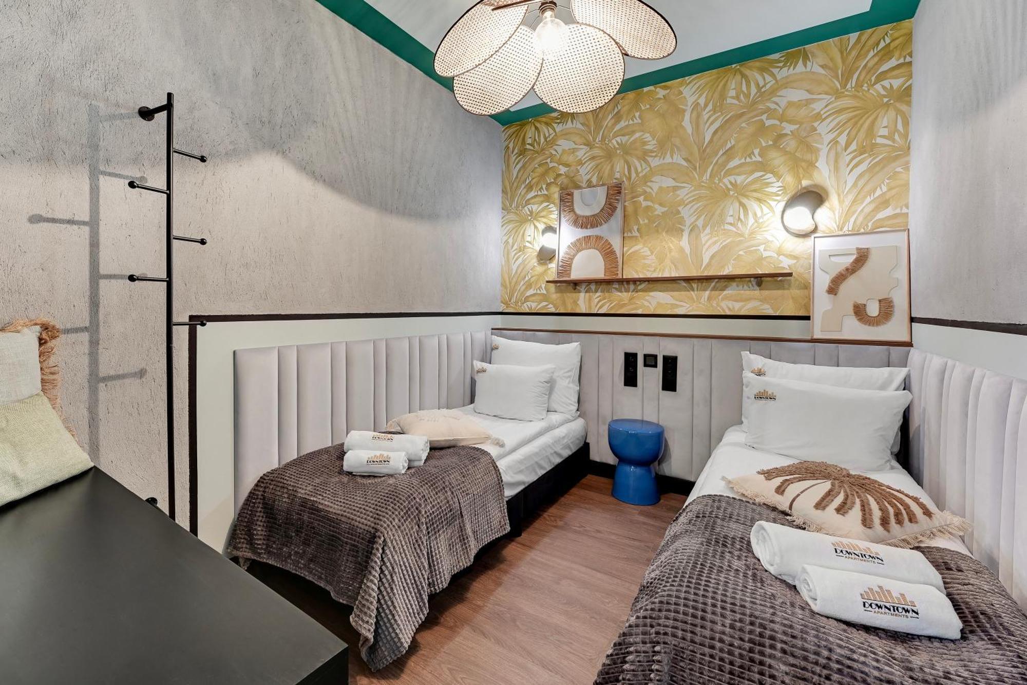 Doki Living - Foodhall & Parking By Downtown Apartments Gdansk Exterior foto