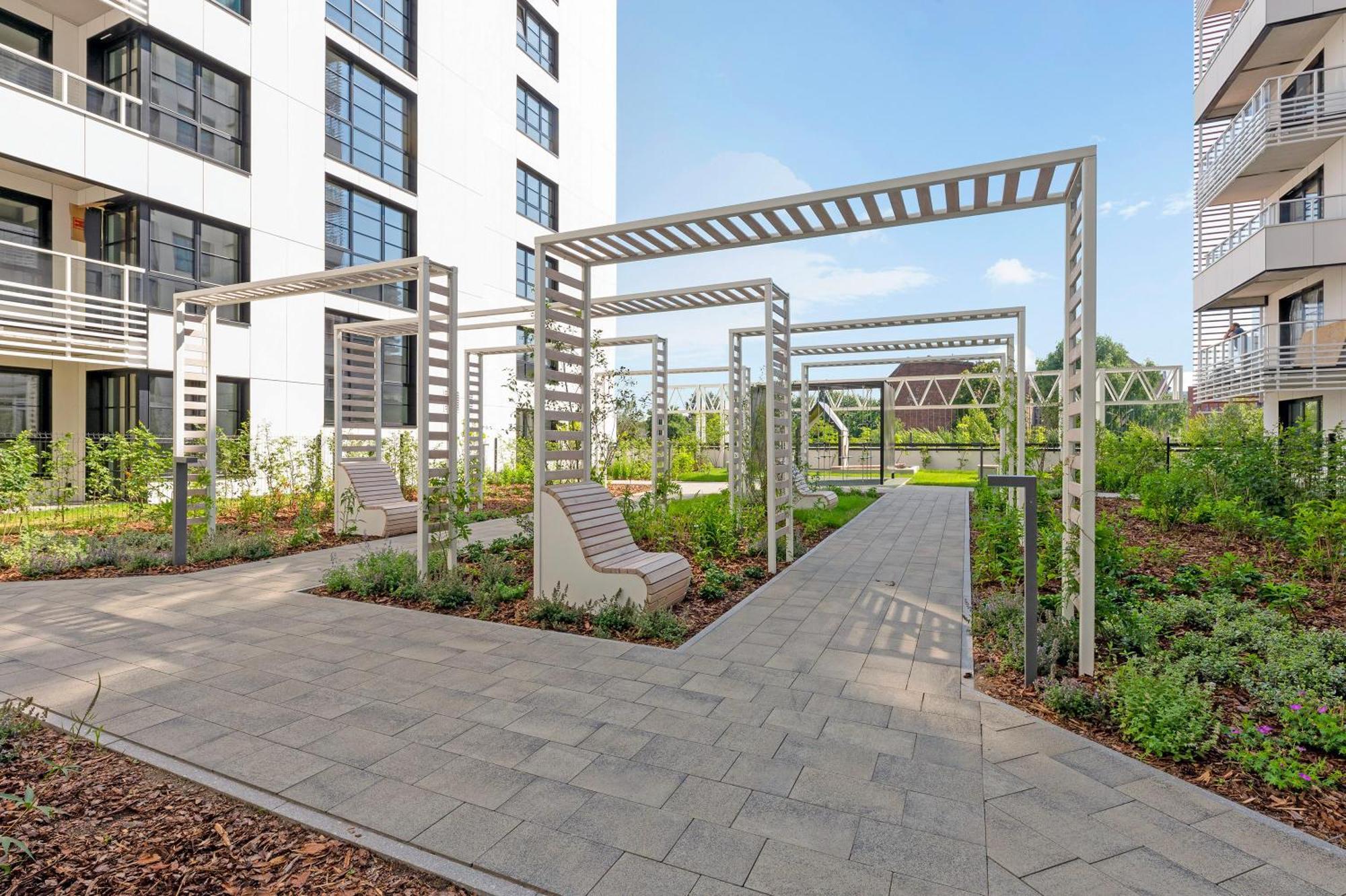 Doki Living - Foodhall & Parking By Downtown Apartments Gdansk Exterior foto